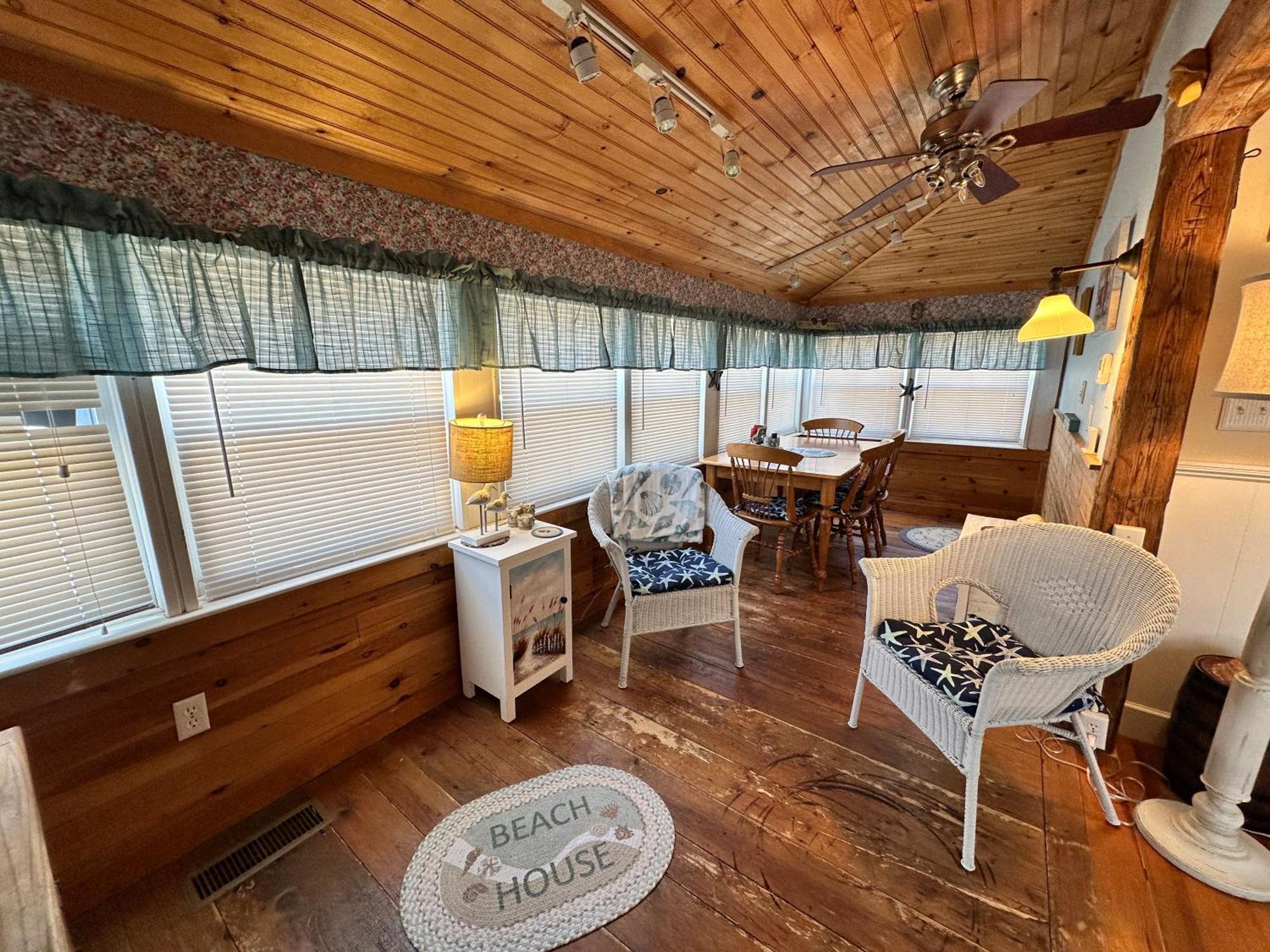 המפטון 7 Beachside Inn מראה חיצוני תמונה